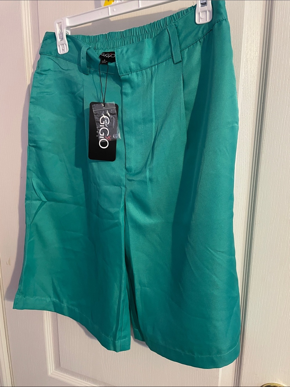 NWT Gigio High-Rise Teal Bermuda Shorts for Women - Size Large - Picture 2 of 8